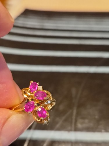 Antique ruby diamond 14k ring