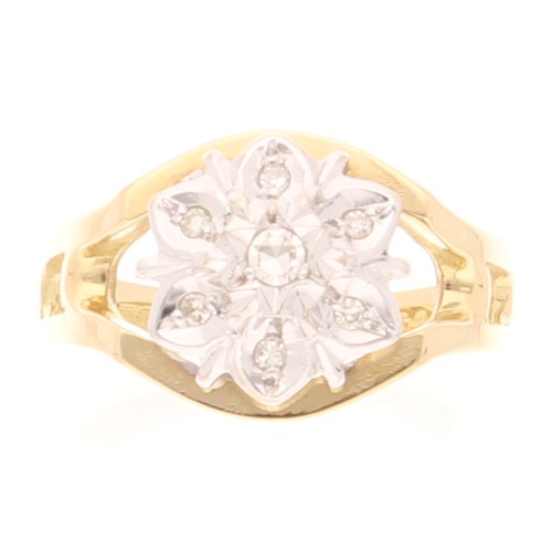 Antique 18carat yellow - 18carat,