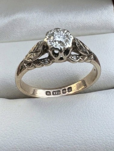 Vintage art deco revival 9ct - vintage,