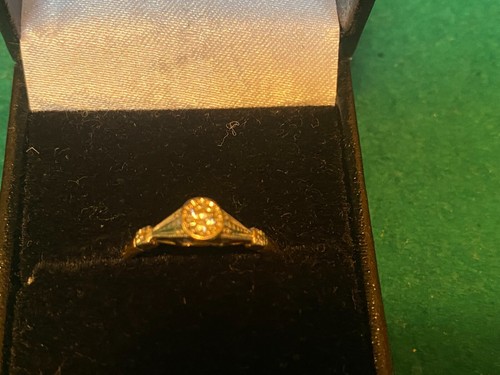 Old antique 18ct solitaire - old,