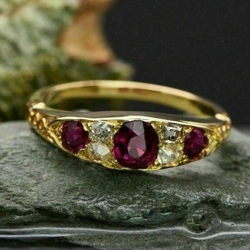 Round cut ruby - &, diamond